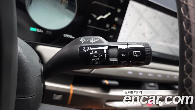Kia EV3 Long Range 2WD Earth 2025 — фото 30