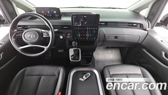 Hyundai Staria Cargo 5-Seater Modern 2023 — фото 7