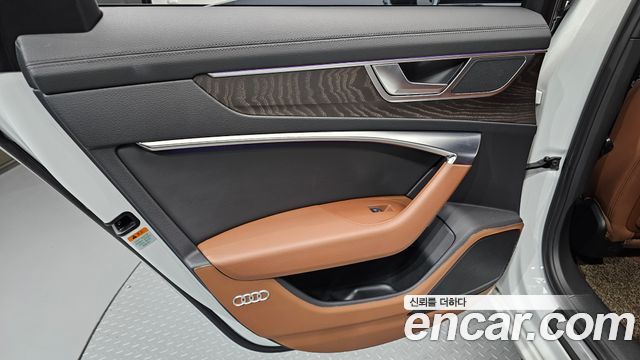Audi A6 (C8) 40 TDI Premium 2021 — фото 25
