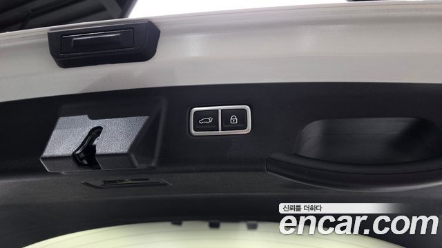 Kia Sorento (IV) HEV 1.6 2WD Signature 2023 — фото 34