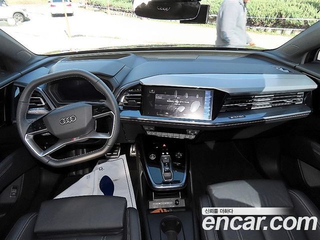 Audi Q4 e-tron (F4) 45 Premium Sportback 2026 — фото 7