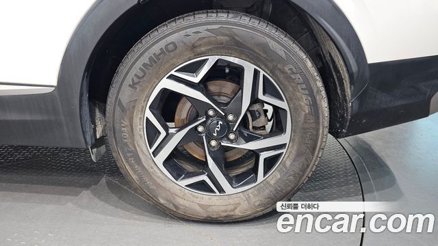 Kia Sportage (V) Diesel 2.0 2WD Prestige 2023 — фото 21