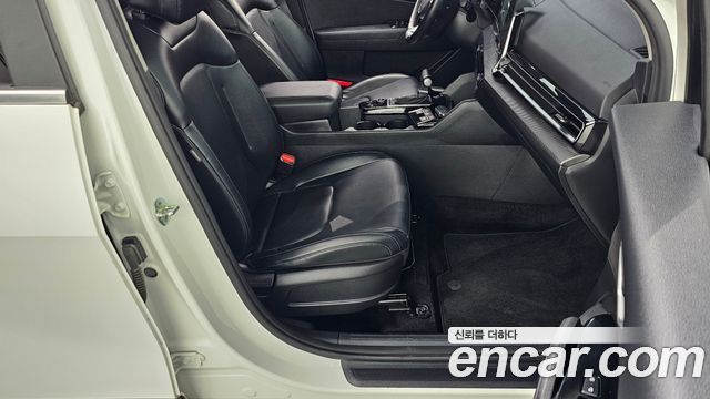 Kia Sportage (V) Diesel 2.0 2WD Prestige 2023 — фото 26