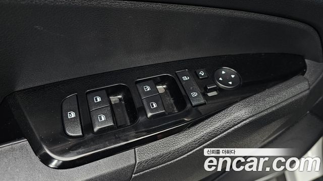 Kia Sportage (V) Diesel 2.0 2WD Prestige 2023 — фото 27