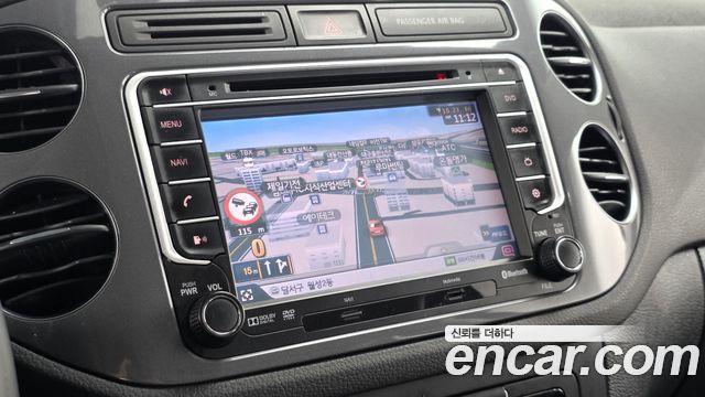 Volkswagen Tiguan 2.0 TDI Comfort 5N 2014 — фото 13