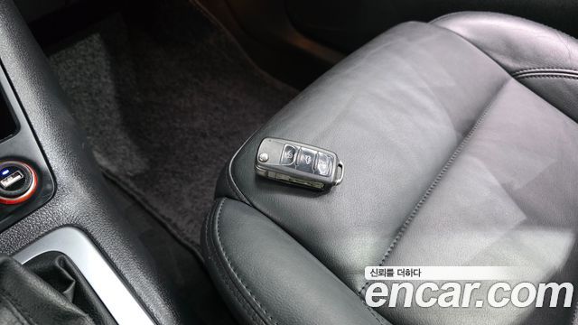 Volkswagen Tiguan 2.0 TDI Comfort 5N 2014 — фото 19