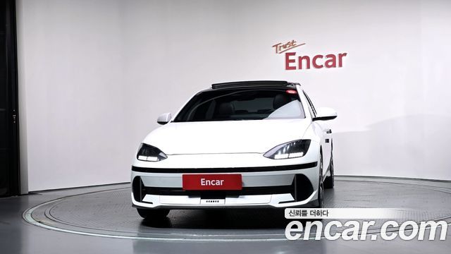 Hyundai Ioniq 6 Long Range Exclusive + 2023 — фото 3