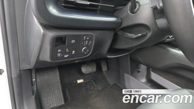 Hyundai Ioniq 6 Long Range Exclusive + 2023 — фото 18