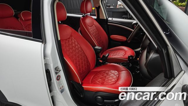 MINI Cooper D Countryman SE 1st 2012 — фото 11