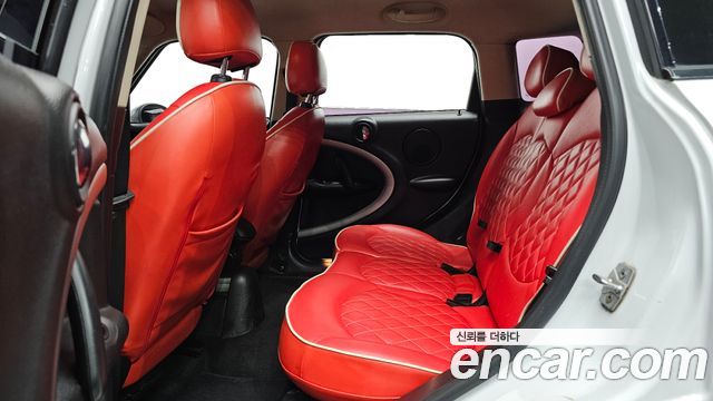 MINI Cooper D Countryman SE 1st 2012 — фото 12