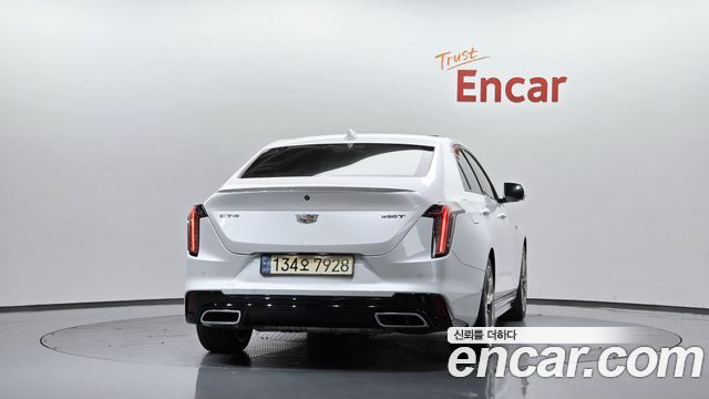 Cadillac CT4 2.0 Sport 2021 — фото 4