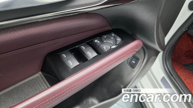 Cadillac CT4 2.0 Sport 2021 — фото 32