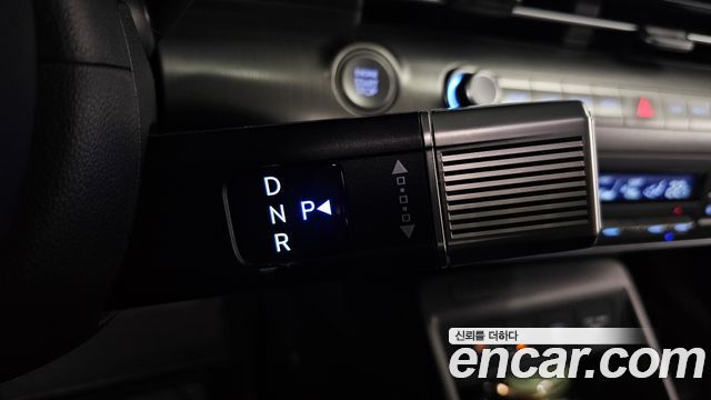 Hyundai Kona (SX2) Gasoline 1.6 Turbo 2WD Premium 2023 — фото 9
