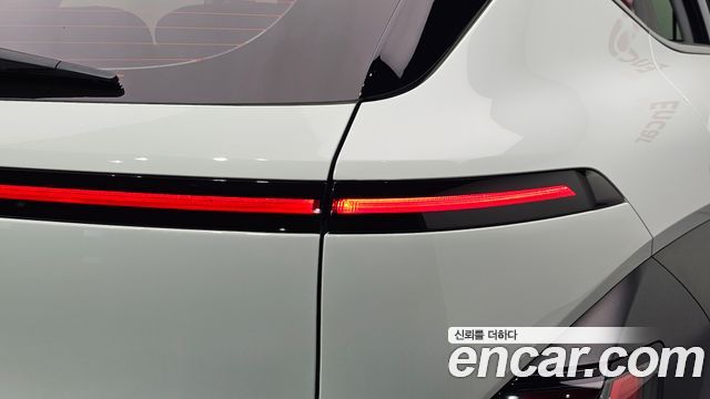 Hyundai Kona (SX2) Gasoline 1.6 Turbo 2WD Premium 2023 — фото 29
