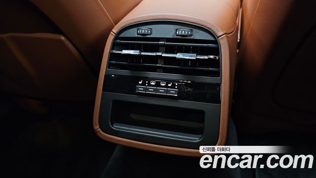 Maserati Quattroporte S Q4 3.0 V6 Granlusso 2019 — фото 19