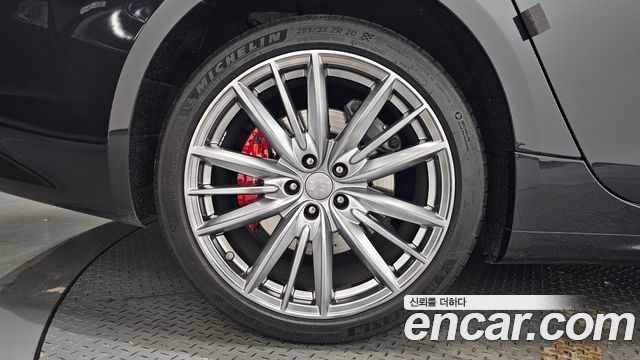 Maserati Quattroporte S Q4 3.0 V6 Granlusso 2019 — фото 21