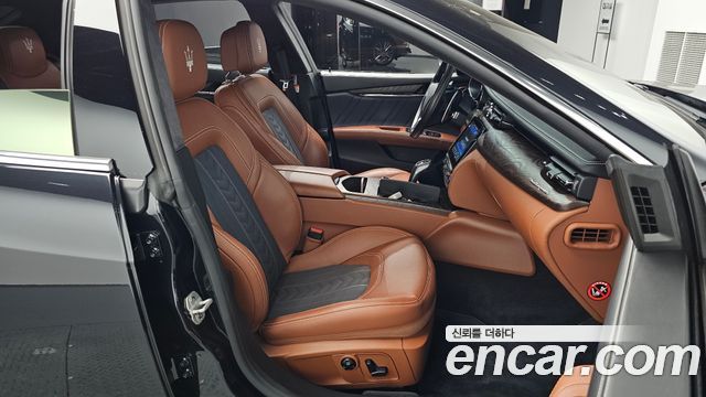 Maserati Quattroporte S Q4 3.0 V6 Granlusso 2019 — фото 26