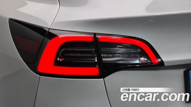 Tesla Model 3 Long Range AWD 2020 — фото 23
