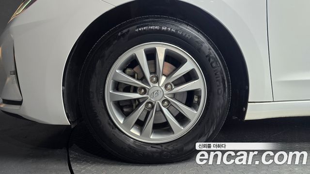 Hyundai Avante (AD) 1.6 Smart 2020 — фото 5