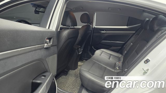 Hyundai Avante (AD) 1.6 Smart 2020 — фото 12