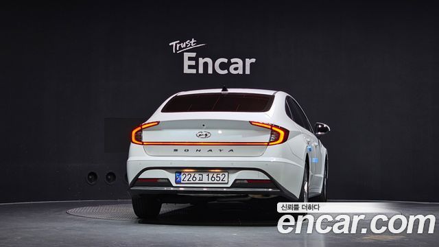 Hyundai Sonata (DN8) 2.0 Premium 2021 — фото 4