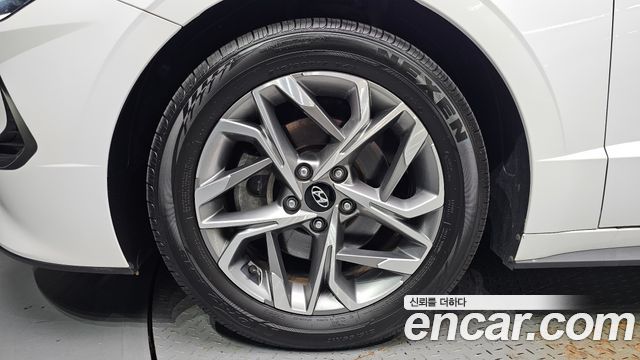 Hyundai Sonata (DN8) 2.0 Premium 2021 — фото 5