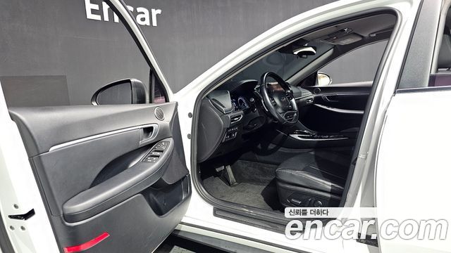Hyundai Sonata (DN8) 2.0 Premium 2021 — фото 10