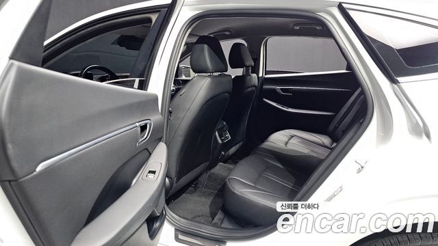 Hyundai Sonata (DN8) 2.0 Premium 2021 — фото 11