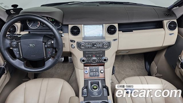 Land Rover Discovery 4 3.0 SDV6 HSE 2016 — фото 7