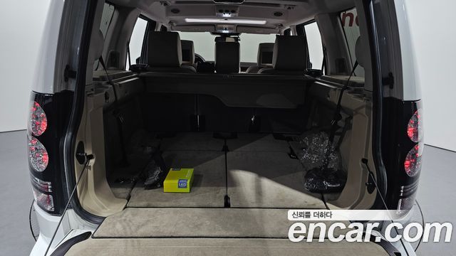 Land Rover Discovery 4 3.0 SDV6 HSE 2016 — фото 36