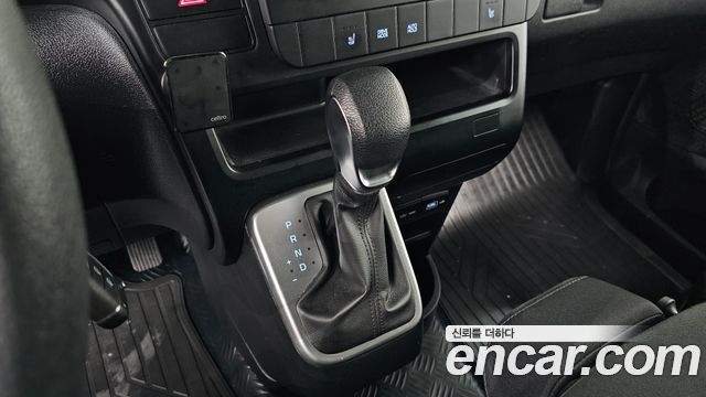 Hyundai Staria Cargo 3-Seater Smart 2022 — фото 9