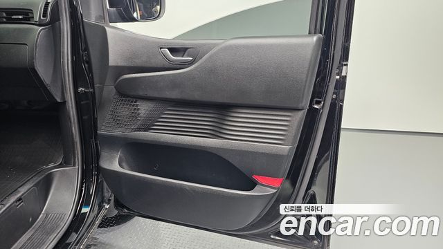 Hyundai Staria Cargo 3-Seater Smart 2022 — фото 24