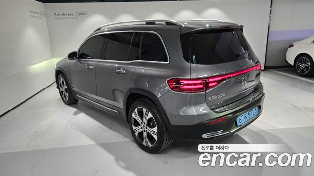 Mercedes-Benz EQB (X243) EQB300 4MATIC Progressive 2026 — фото 3