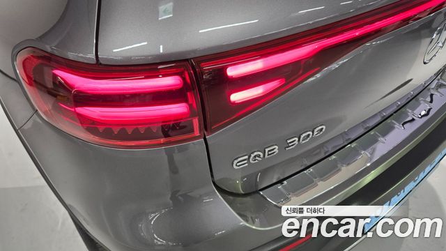 Mercedes-Benz EQB (X243) EQB300 4MATIC Progressive 2026 — фото 17