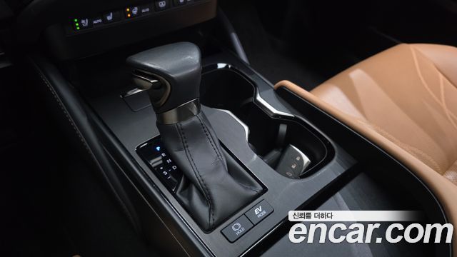 Lexus ES300h (VII) Luxury Plus 2023 — фото 9