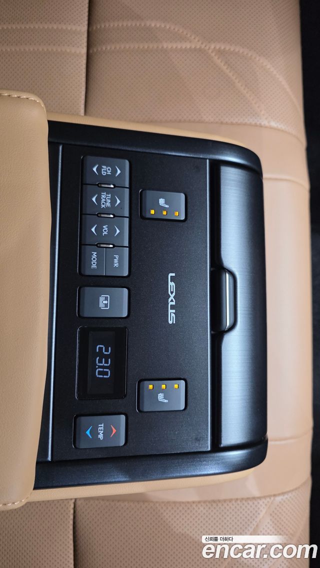 Lexus ES300h (VII) Luxury Plus 2023 — фото 39