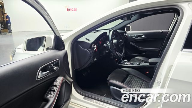 Mercedes-Benz A-Class (W176) A45 AMG 4MATIC 2017 — фото 10