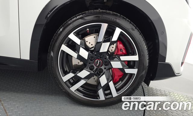 MINI Cooper S Countryman (III) ALL4 JCW 2025 — фото 21