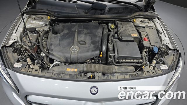 Mercedes-Benz GLA-Class (X156) GLA200 d 4MATIC 2016 — фото 6