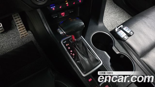 Kia Sportage The Bold Diesel 2.0 2WD Prestige 2019 — фото 9