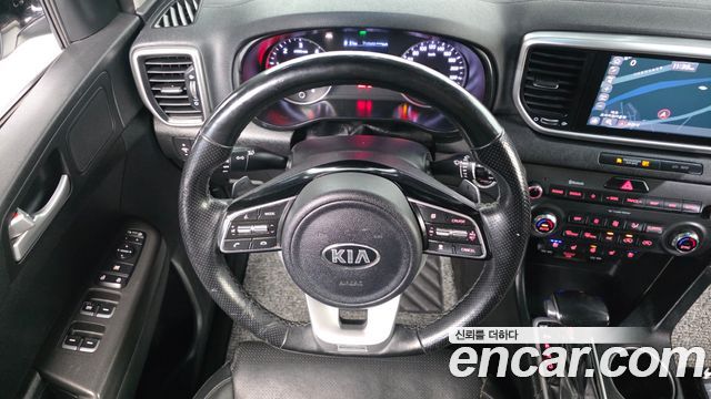 Kia Sportage The Bold Diesel 2.0 2WD Prestige 2019 — фото 13