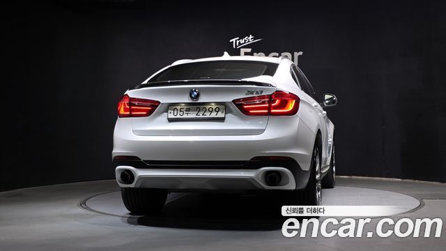 BMW X6 (F16) xDrive 30d 2017 — фото 4