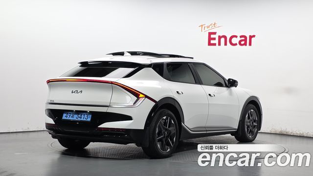 Kia EV6 Long Range 4WD Earth 2026 — фото 2