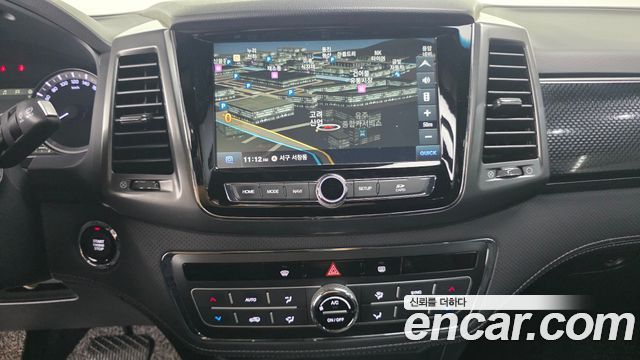 KG Mobility (SsangYong) Rexton Sports Khan Diesel 2.2 4WD Prestige 2021 — фото 13