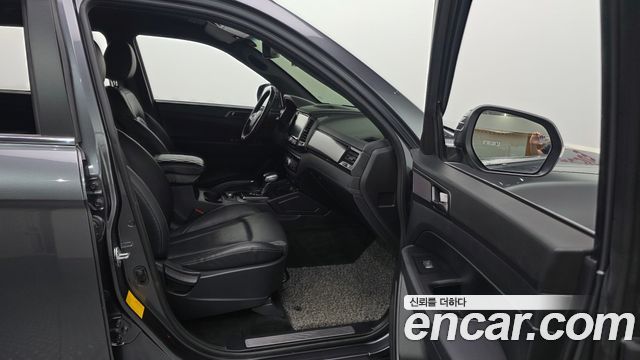 KG Mobility (SsangYong) Rexton Sports Khan Diesel 2.2 4WD Prestige 2021 — фото 26
