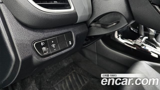 Kia Seltos Gasoline 1.6 Turbo 4WD Trendy 2025 — фото 17