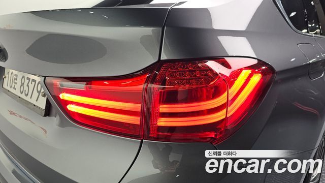 BMW 5 Series GT (F07) GT 30d xDrive 2017 — фото 23