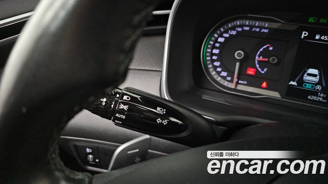 Hyundai Tucson (NX4) Gasoline 1.6 Turbo 2WD Premium 2022 — фото 16