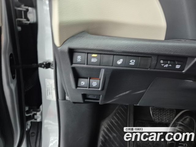 Toyota Sienna (IV) 2.5 Hybrid 2WD 2025 — фото 16