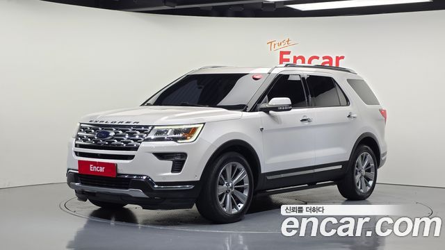 Ford Explorer 2.3 Limited 4WD 5th